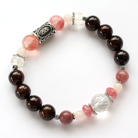 bransoletki z kamieni naturalnych Runa berkano macierzyństwo granat