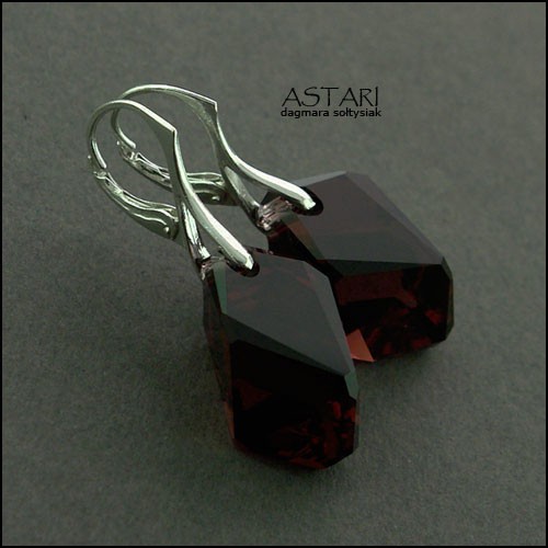 kryształ SWAROVSKI EXCLUSIVE - BURGUNDY Astari