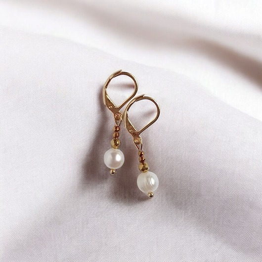 kolczyki z kamieniami Kolczyki : perły naturalne : drobne kolczyki : bigle zamknięte