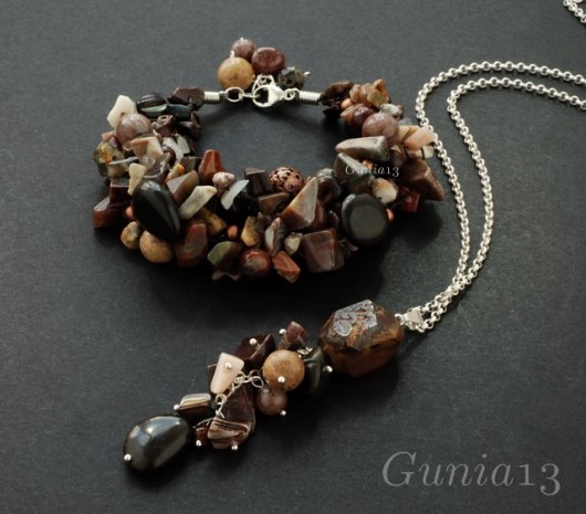 DARK CHOCOLATE gunia13
