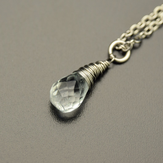 chokery Delikatny naszyjnik kropla kryształ górski wire wrapping
