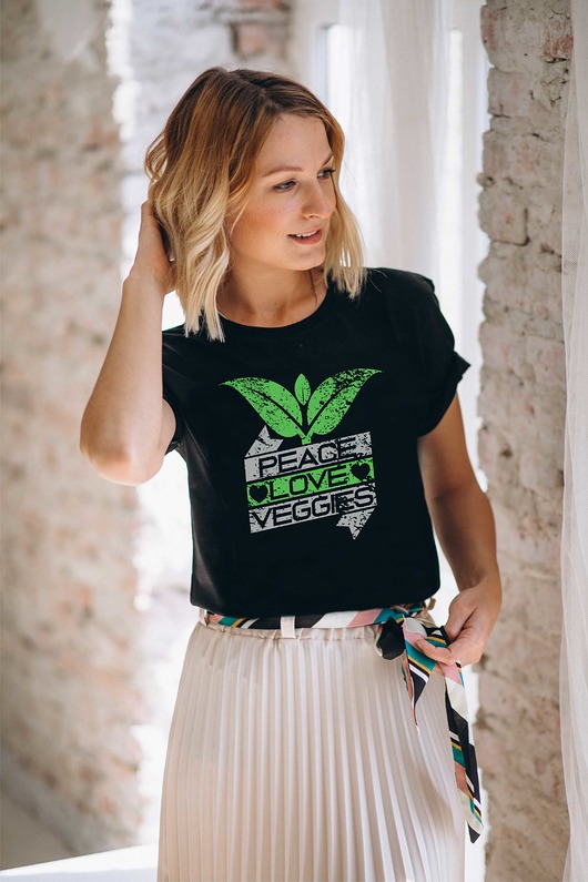 t-shirt damskie Koszulka oversize z nadrukiem Peace Love Veggies