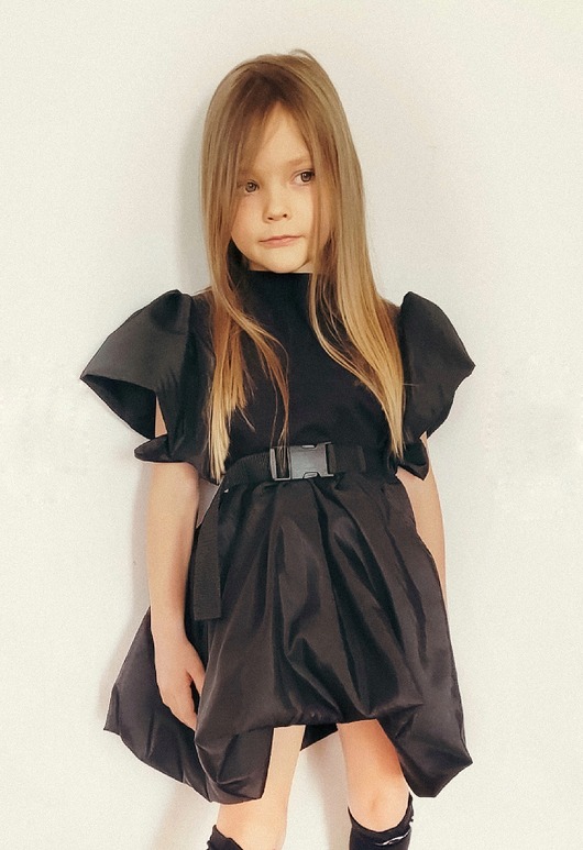 sukienki dla dziewczynki Sukienka dla dziewczynki w kolorze czarnym