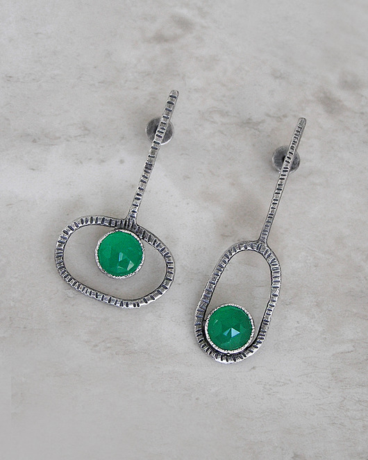 kolczyki srebrne Nowoczesne asymetryczne kolczyki- srebro 925, zielone agaty