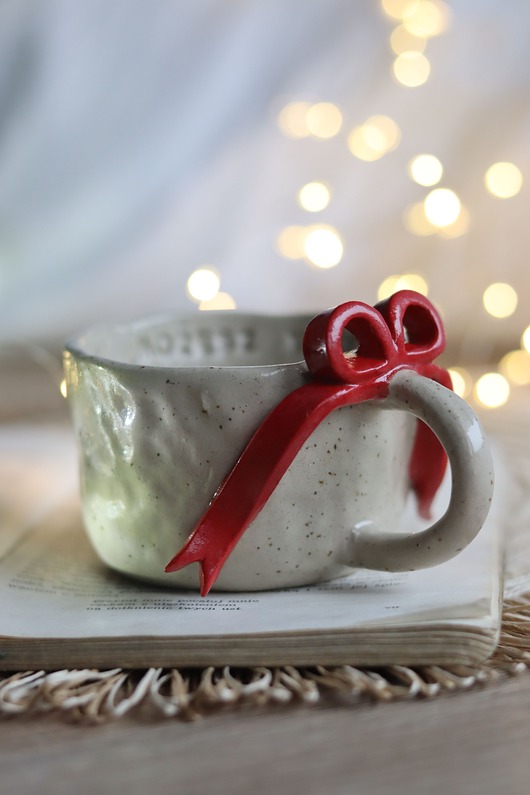 kubki Kubek Ceramiczny z Kokardą, Kubek z Afirmacją