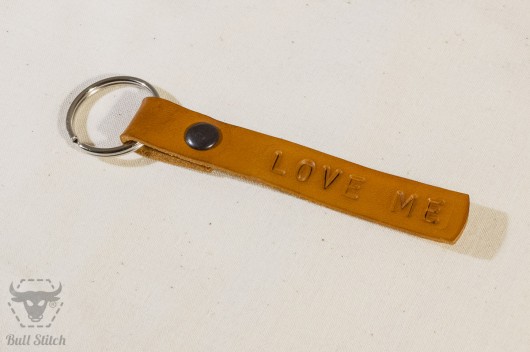 Brelok LOVE ME Bull Stitch