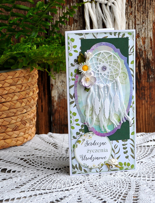kartki scrapbooking Kartka urodzinowa boho z łapaczem