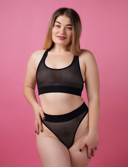 majtki damskie Majtki stringi 002PL czarne