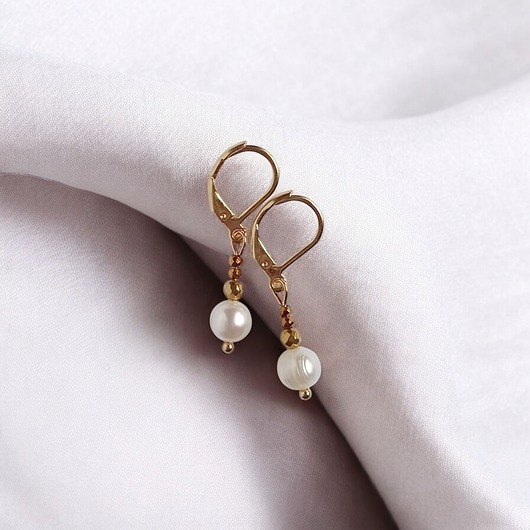 kolczyki z kamieniami Kolczyki : perły naturalne : drobne kolczyki : bigle zamknięte