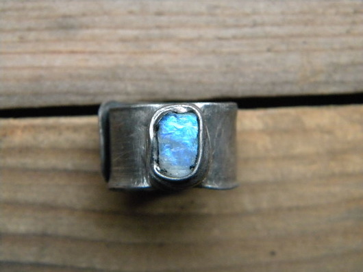 pierścionki - różne Roman Ancient Ring ;) kamień księżycowy