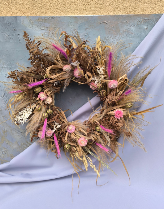 wianki Wianek naturalny z suszonych traw, paproci i kwiatów