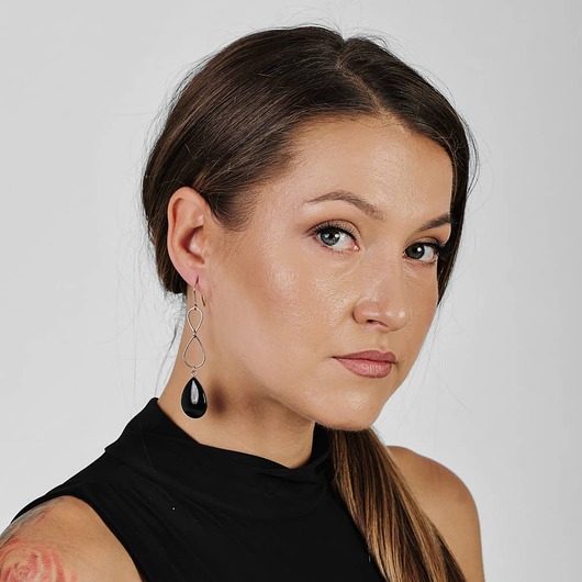 kolczyki - inne Długie kolczyki w kolorze perłowej czerni Ebru e48/32