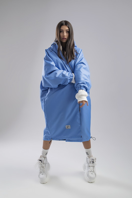 płaszcze damskie Płaszcz longline hoodie oversize baby blue