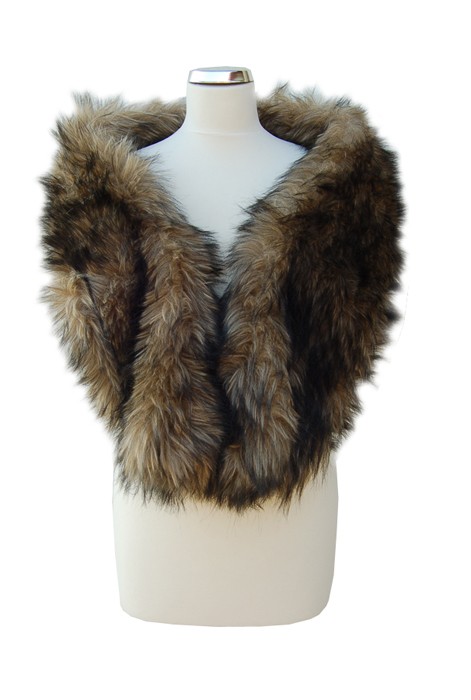 Fur shawl Kasia Zapała