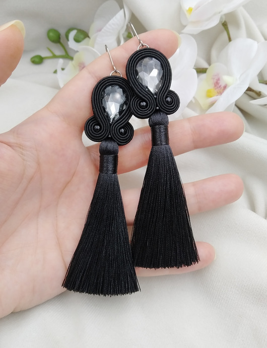 kolczyki soutache Kolczyki czarne kryształowe chwosty, sutasz