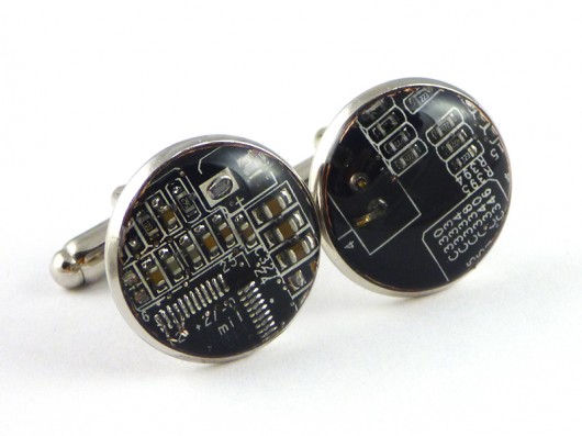 Spinki elektroniczne Scradeus