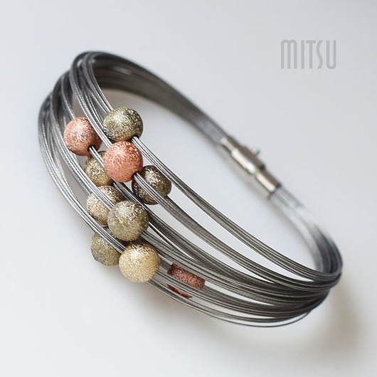 Industrial Autumn Bold XS Mitsu