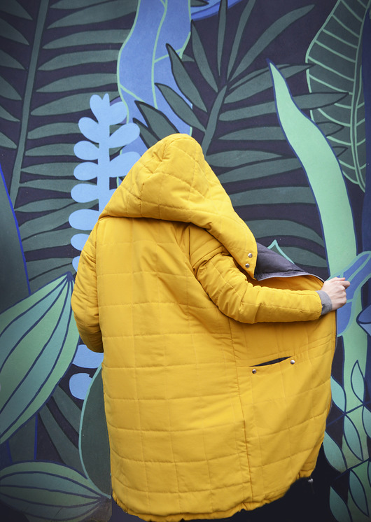 Żółty pikowany puffer płaszcz oversize agagu