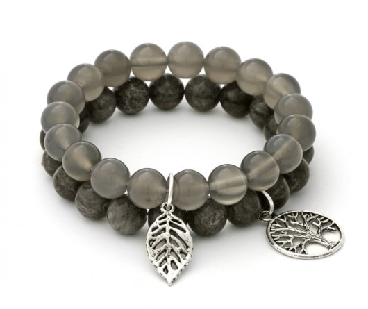 Gray agate & jade with pendants. Lavoga