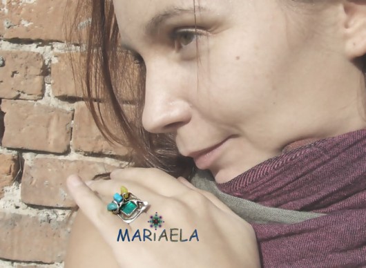 TRZY KAMYCZKI... MARIAELA