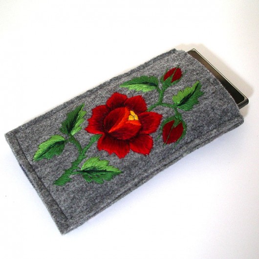 ETUI na komórkę (Folk Art Embroidery) na ludowo