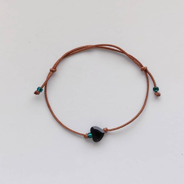 bransoletki na sznurku Serduszko  bransoletka