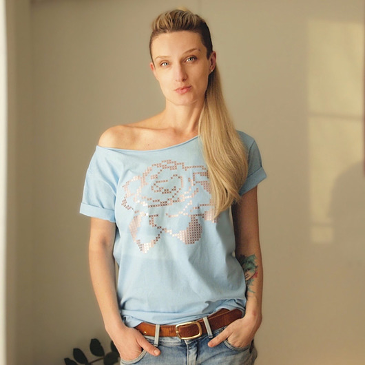 Róża haft rose gold Jasnoniebieski Oversize ONE MUG A DAY