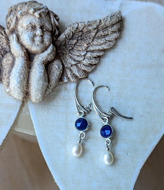 kolczyki srebrne Lapis lazuli z perełką, srebrne kolczyki