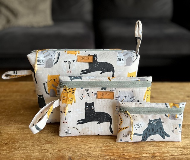 kosmetyczki Komplet 3 kosmetyczek - KOTECZKI