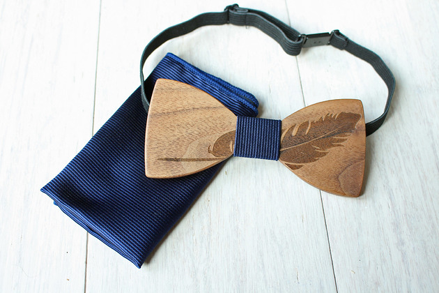 Zestaw z drewnianą muszką FEATHER granat EkoCraft