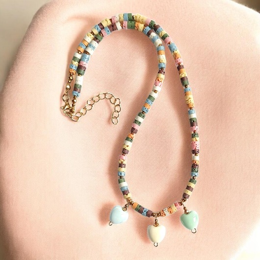 chokery Naszyjnik z serduszkami ceramicznymi : kolorowa lawa