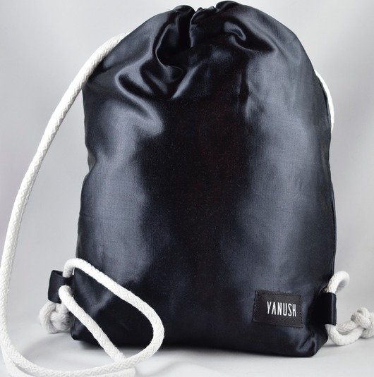 plecaki Worki-Plecak Yanush Shiny Black