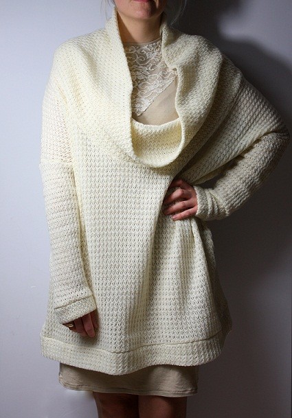 Sweter oversized cream Zuzia Górska