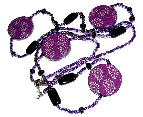 violet black silver Amelie Decou