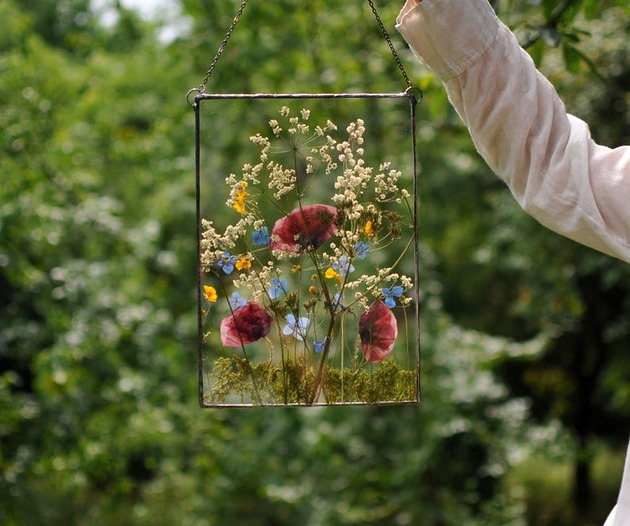 Ozdoby na ścianę Dekor Sierpniowe Kwiaty, prezent na rocznicę.