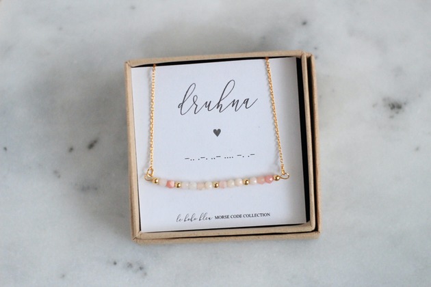 złote naszyjniki Dowolne Słowo - Opal - Kwiecień - Naszyjnik z Alfabetem Morse'a