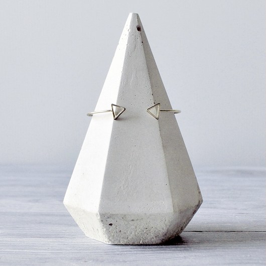Stojak na biżuterię B-Diamond II White Betonove