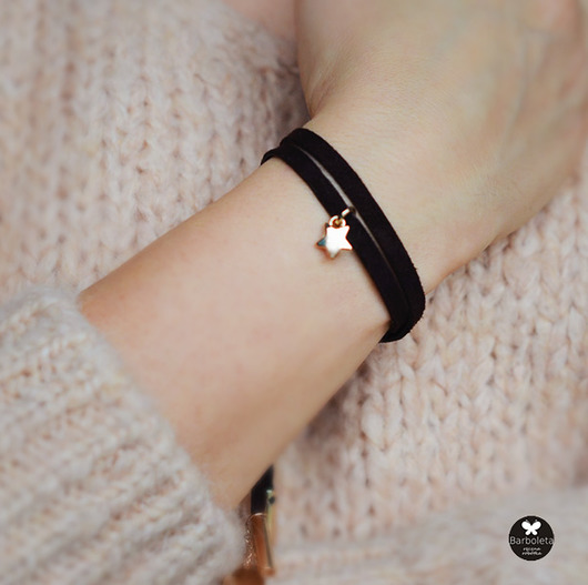 mini black  star gold barboleta
