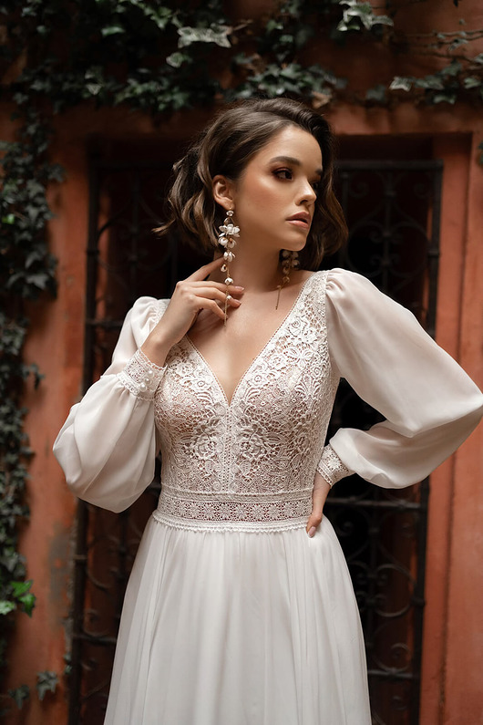 Biżuteria ślubna Złote Kolczyki ślubne z kwiatami - ERIS