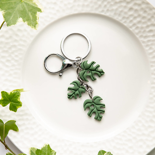 Brelok z monsterą Variegata Design