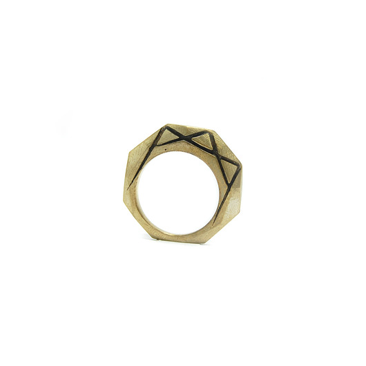 LABEL ring / satin brass Filimoniuk