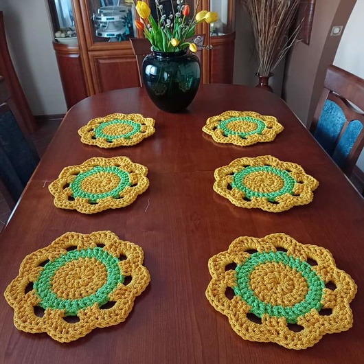 podkładki do kuchni Komplet podkładek pod talerze 6szt 30cm