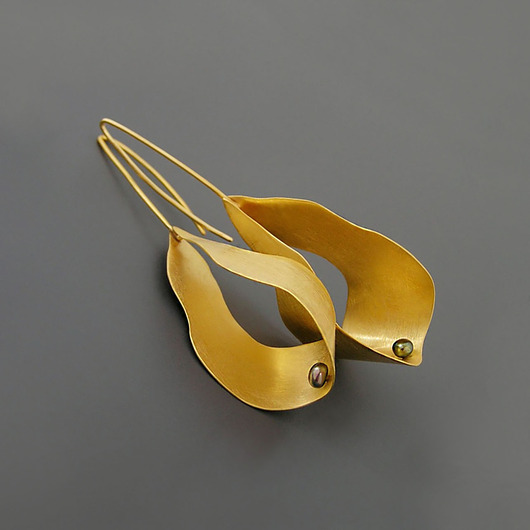 kolczyki pozłacane Duże wiszące kolczyki z perłą- srebro pozłacane