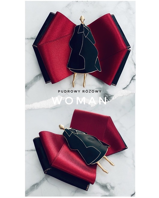 broszki Brosza WOMAN w stylu Pop Art z artystyczną Kobietą