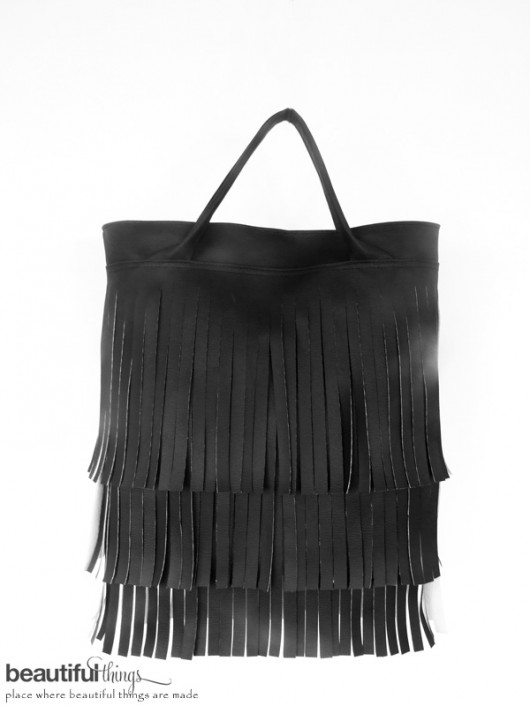 Hobo z frędzlami black+dots beautifulthings