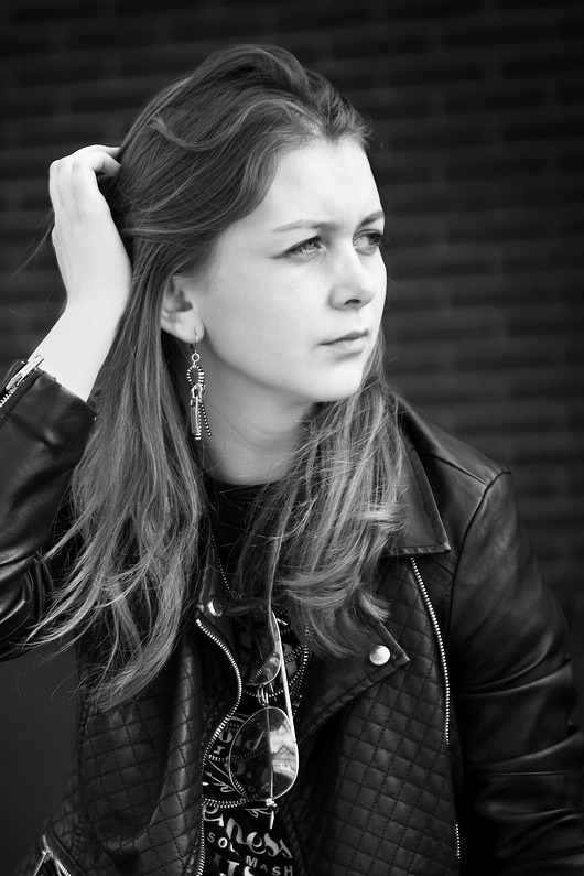Designerskie wiszące kolczyki z suwakiem ZipFashion
