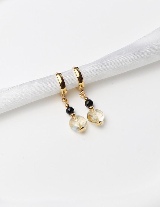 kolczyki z kamieniami Kolczyki pozłacane - Ochrona i Dobrobyt