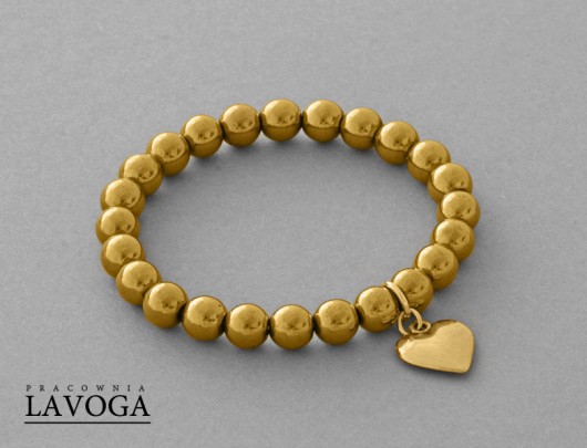Hematite with heart pendant in gold. Lavoga