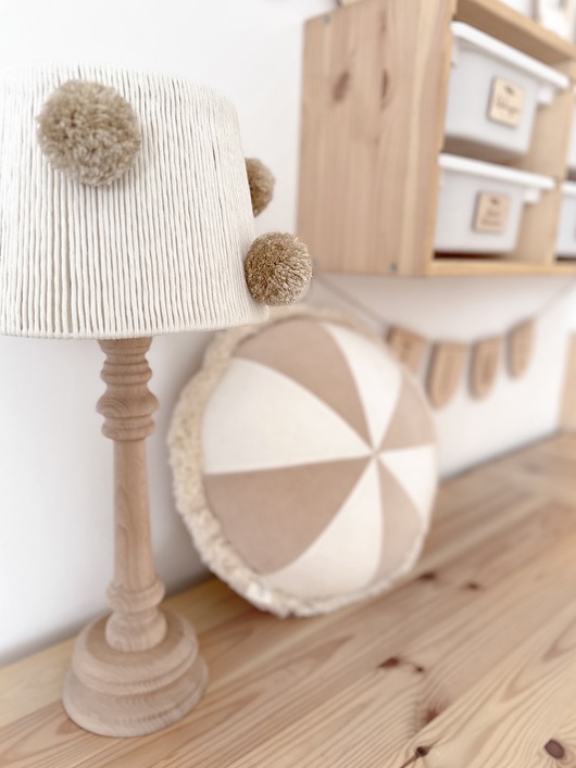 lampy do pokoju dziecka Lampka nocna "Pom Pom"