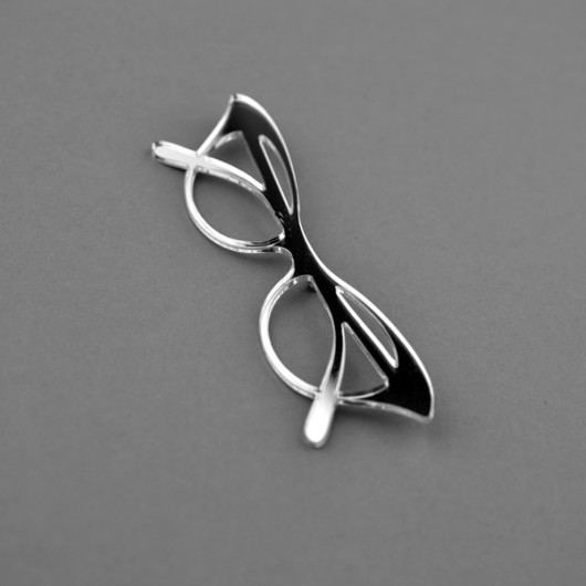 MirrorAuntieGlasses  felt label